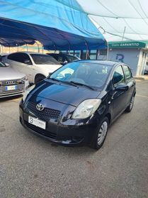 Toyota Yaris 1.0 5 porte Sol