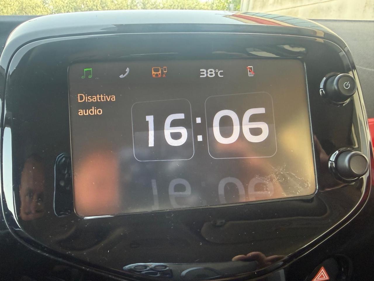 Toyota Aygo 1.0 VVT-i 69 CV 5 porte x-cite