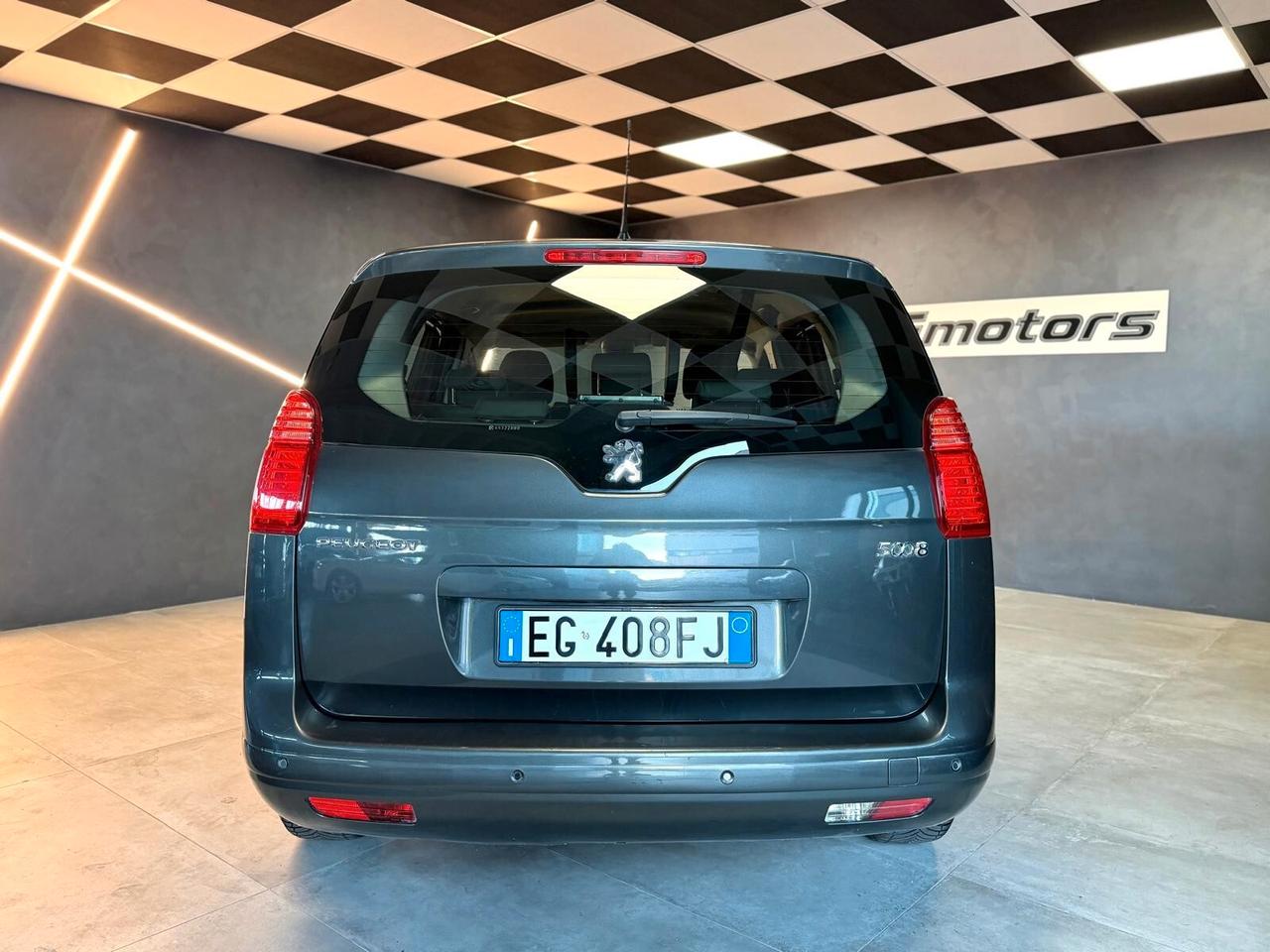 Peugeot 5008 1.6 HDi 112CV Tecno