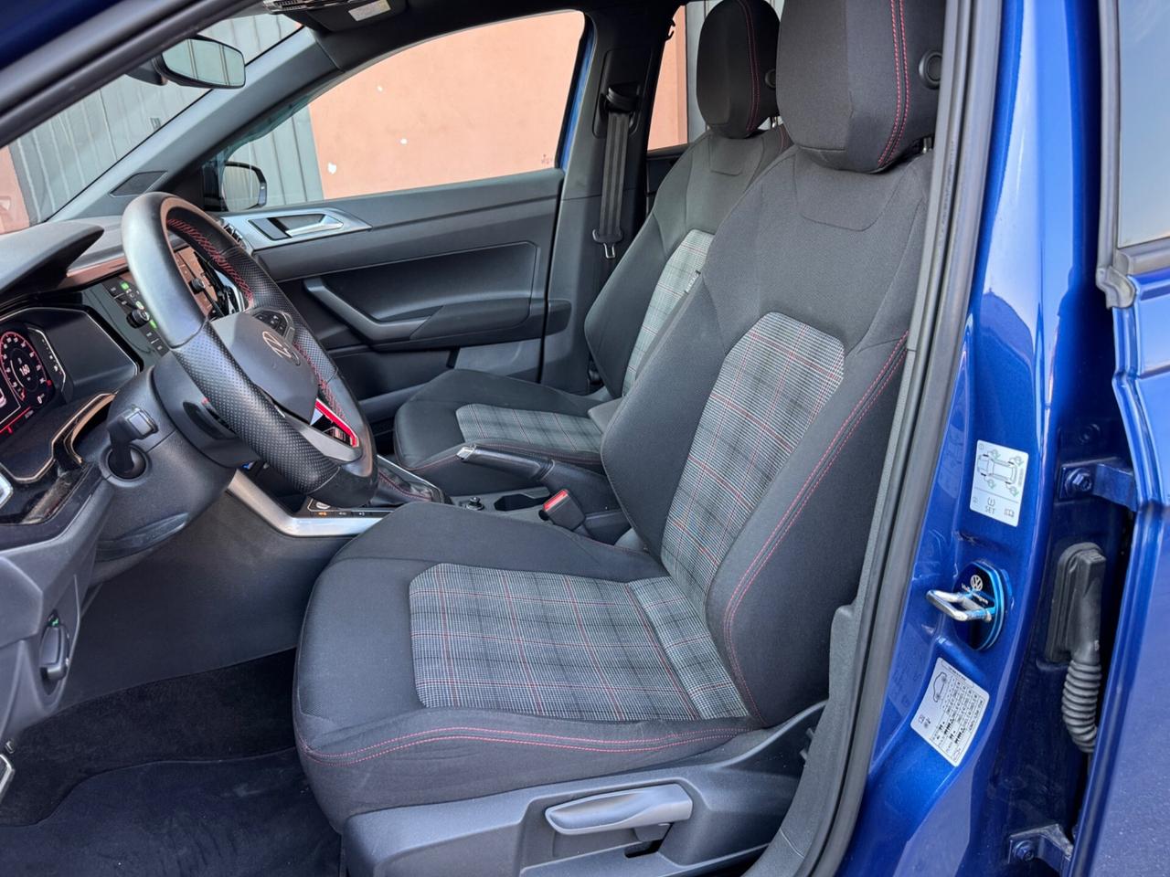 Volkswagen Polo 2.0 TSI DSG GTI