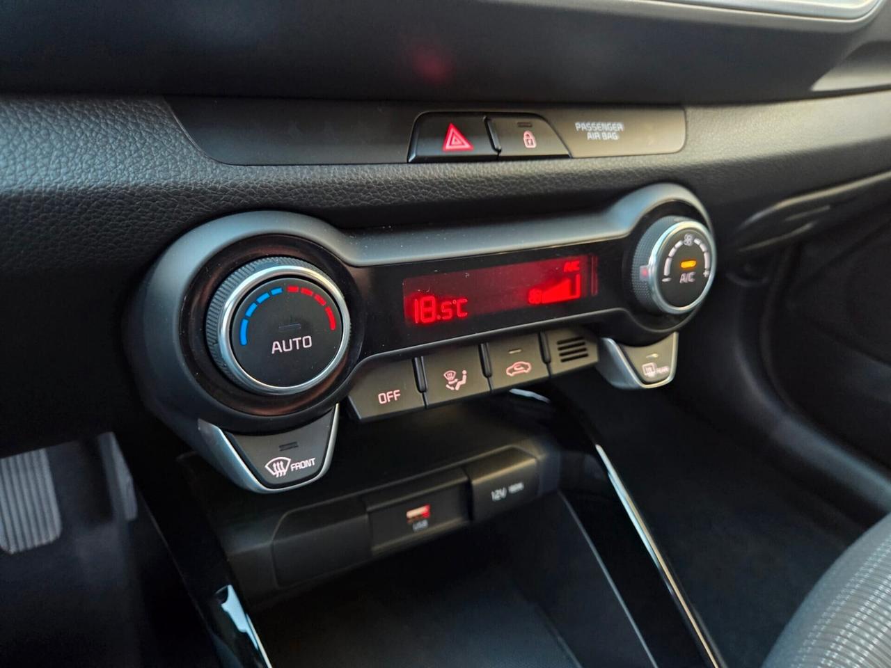 Kia Stonic 1.2 DPI Style