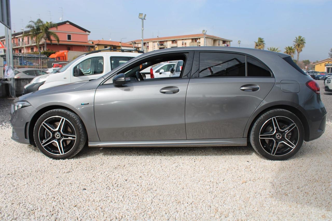 Mercedes-benz A 250 e Automatic EQ-Power Premium