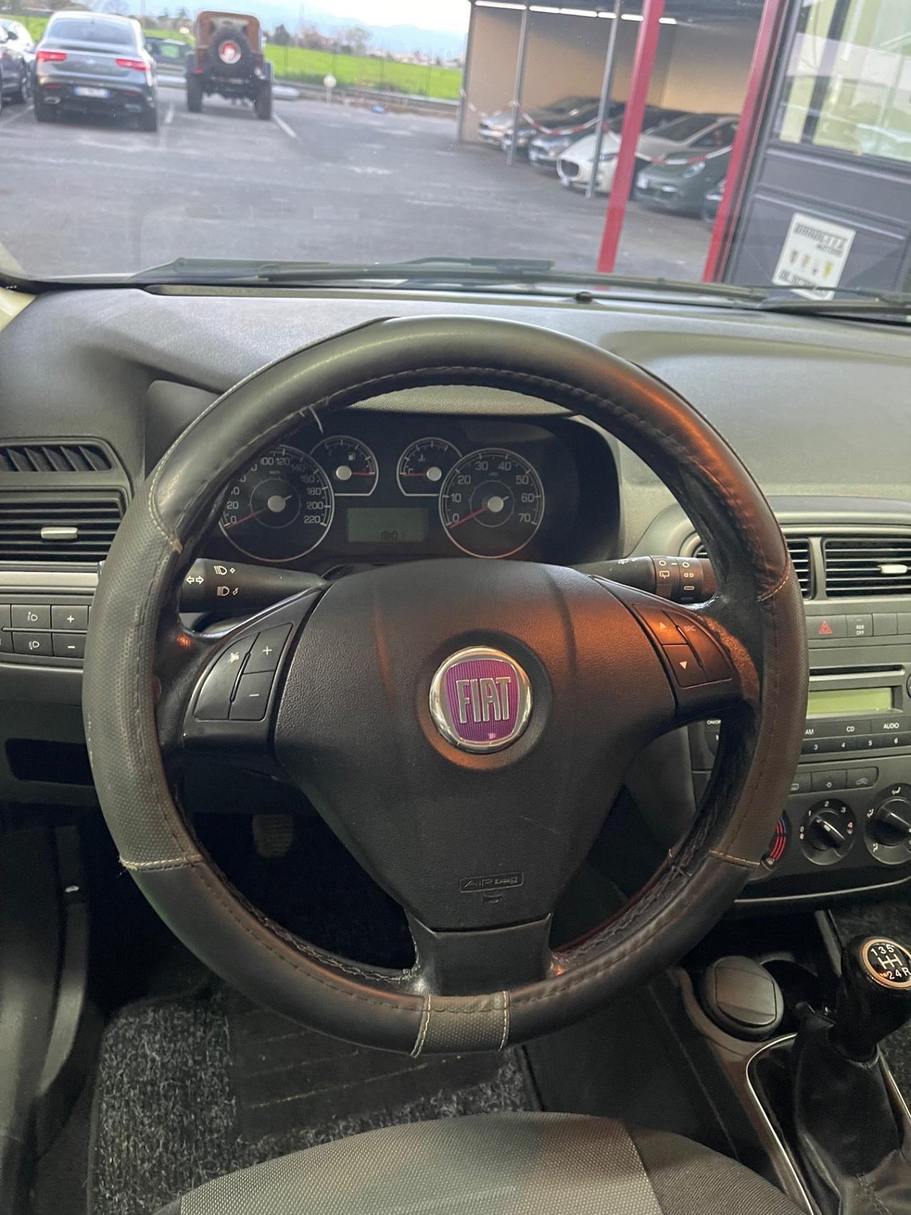 Fiat Grande Punto 1.3 MJT Neopatentati PERMUTE RATE
