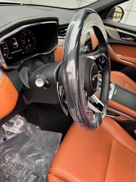 Jaguar F-Pace 2.0 D 163 CV AWD aut. SE