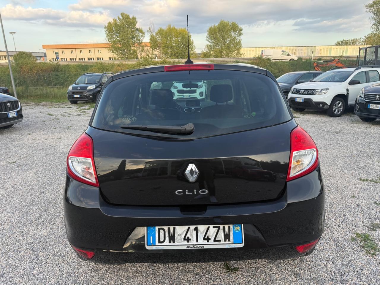 Renault Clio 1.2 16V 5 porte Luxe