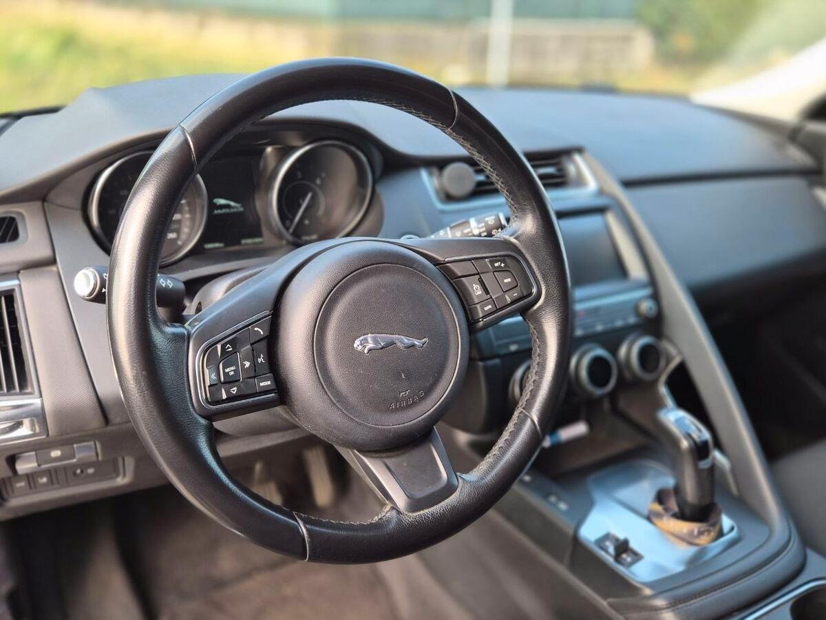 Jaguar E-Pace 2.0d i4 SE awd 150cv auto my19