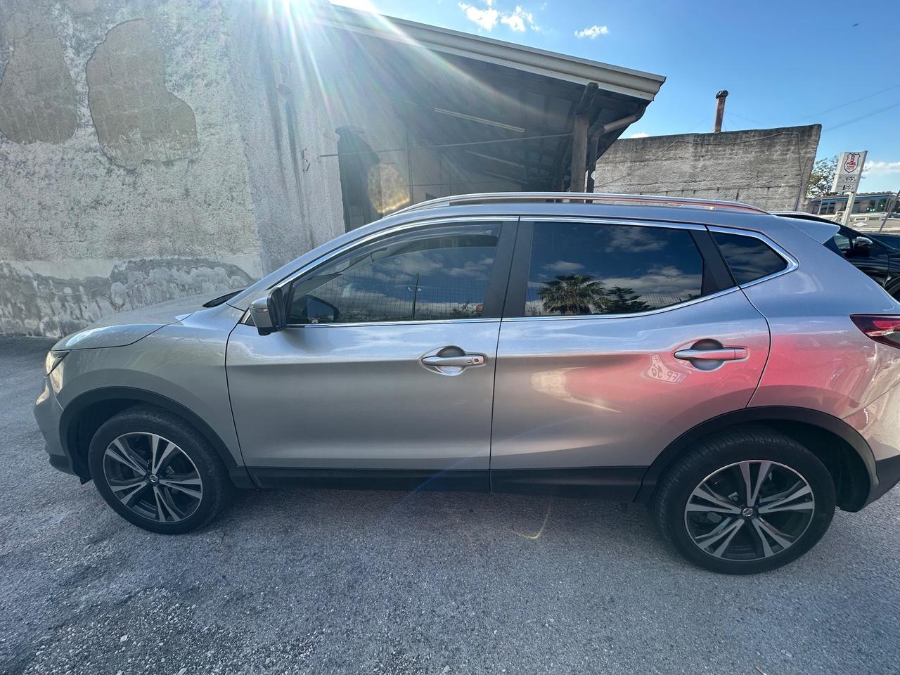 Nissan Qashqai 1.5 dCi N-Connecta