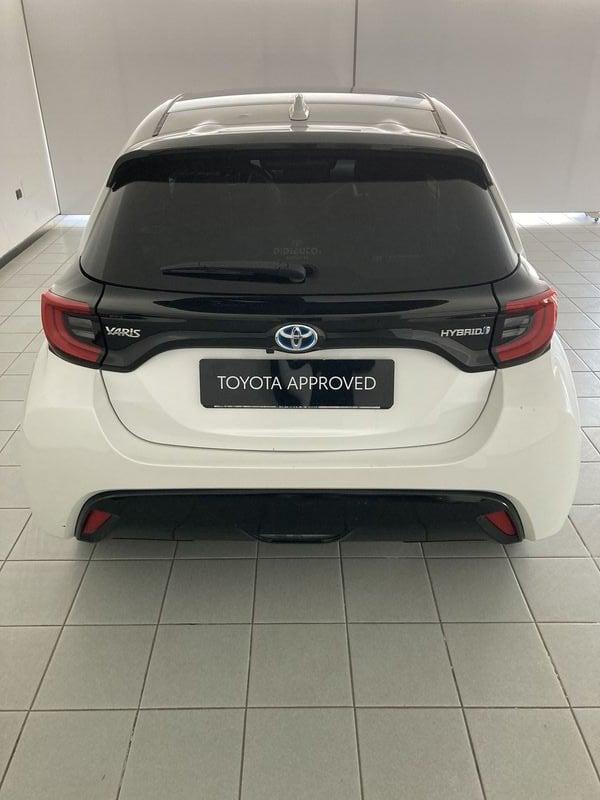 Toyota Yaris Hybrid Lounge MY22