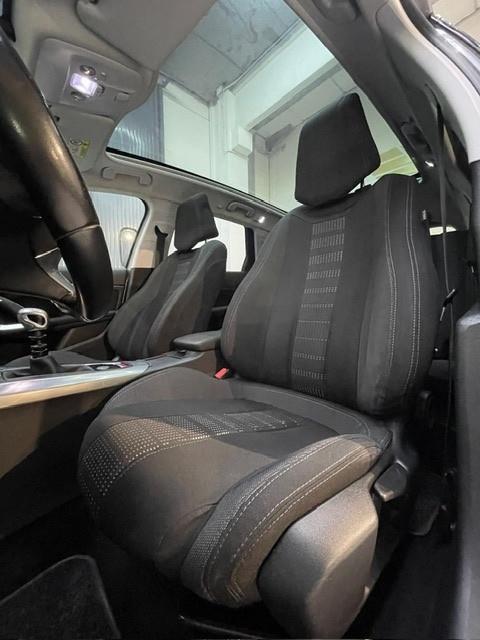 Peugeot 308 BlueHDi 120 S&S EAT6 SW Allure