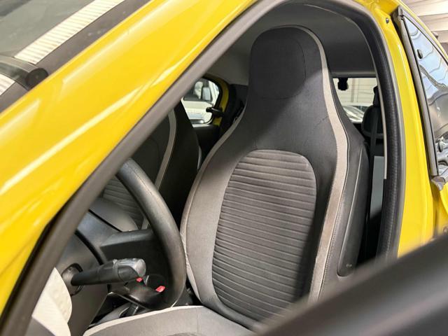 RENAULT Twingo SCe Zen