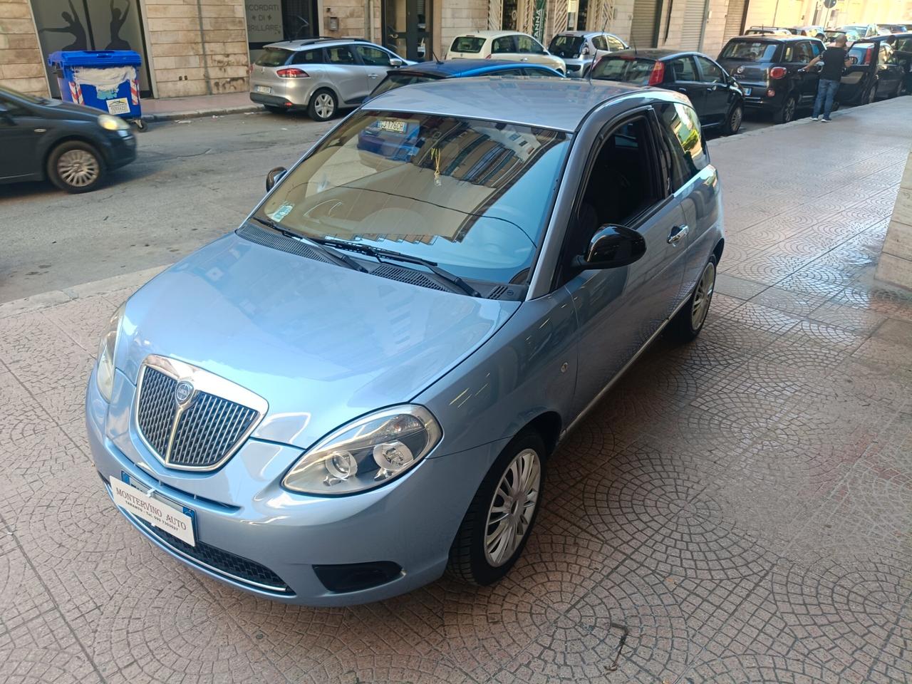 LANCIA YPSILON -IMPECCABILE-NEOPATENTATI-Euro4690-