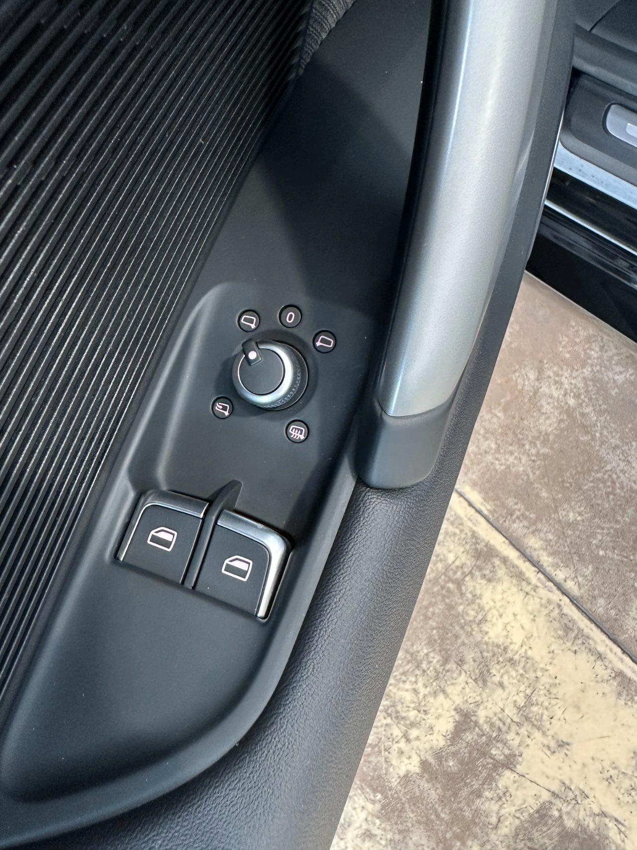 Audi TT Coupe 45 2.0 tfsi s-tronic-Matrix-19"-Camera-Carplay-Keyless