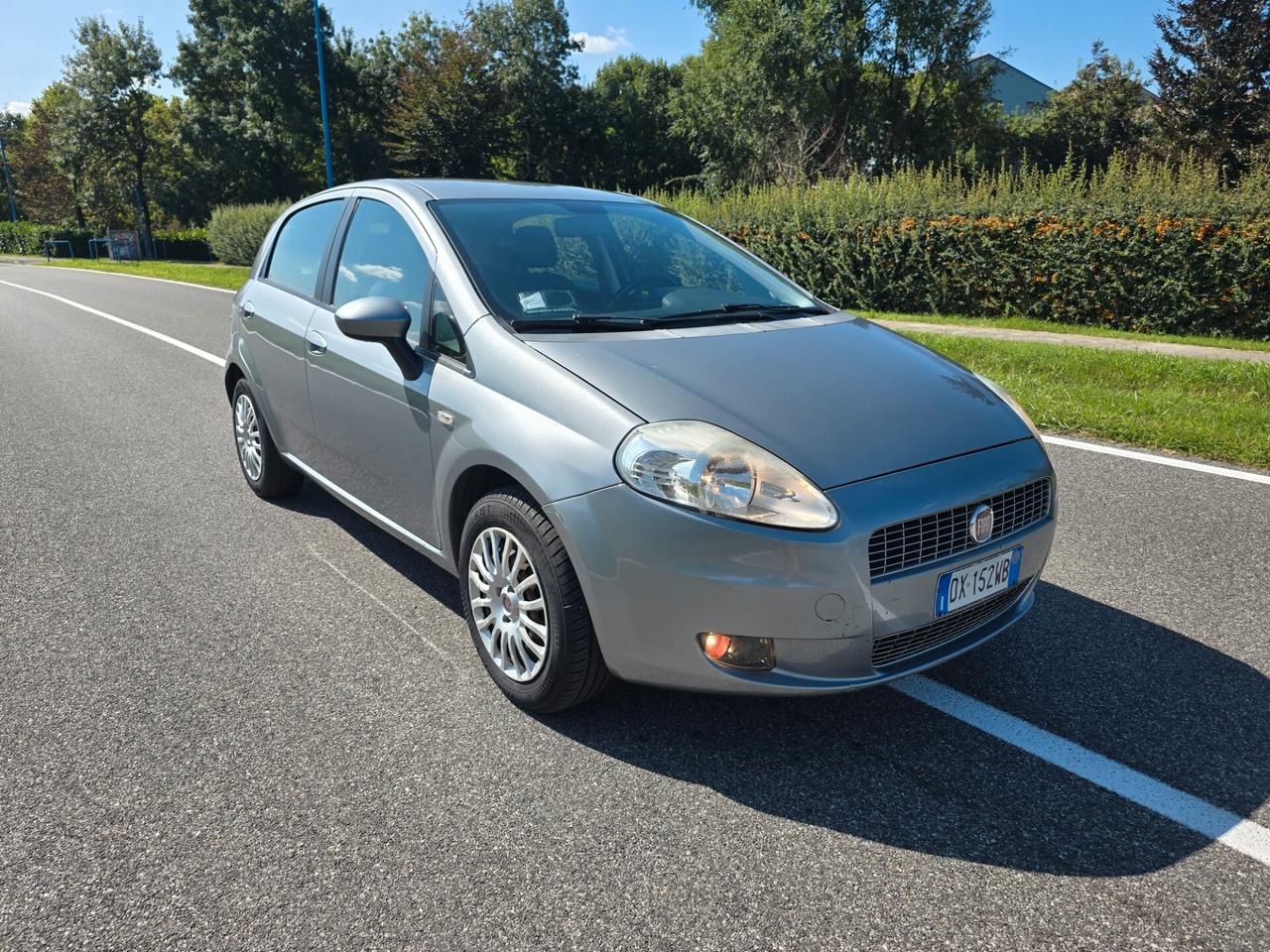 FIAT GRANDE PUNTO 1.2 "OK PER NEOPATENTATI"