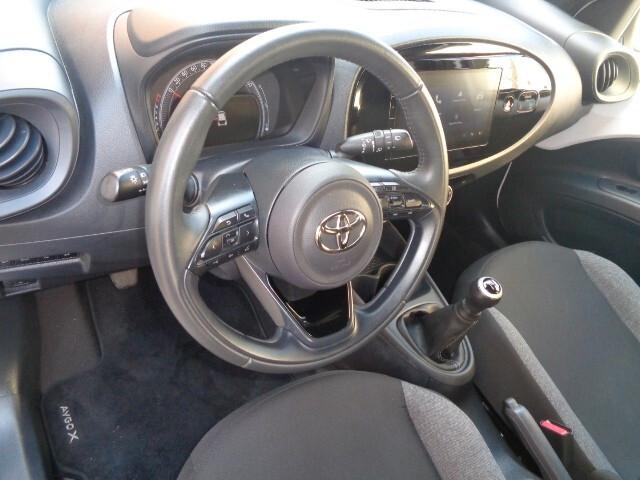 Toyota Aygo X 1.0 VVT-i 72 CV 5 porte Active km 13.000 NESSUN VINCOLO DI FINANZIAMENTO