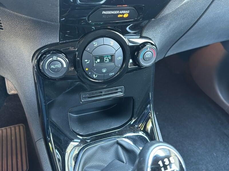 Ford Fiesta Fiesta 5p 1.4 Business Gpl