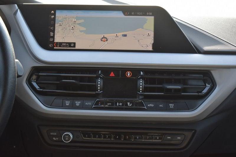 BMW Serie 1 118i 5p. Business Advantage