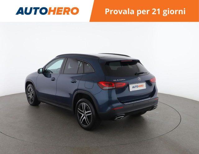 MERCEDES-BENZ GLA 220 d Automatic 4Matic Sport