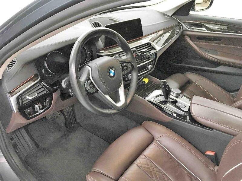 BMW Serie 5 525 D Tour Luxury