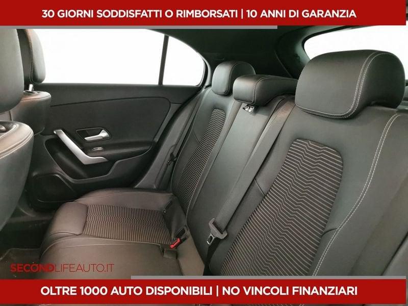 Mercedes-Benz Classe A A 180 d Sport Night edition auto