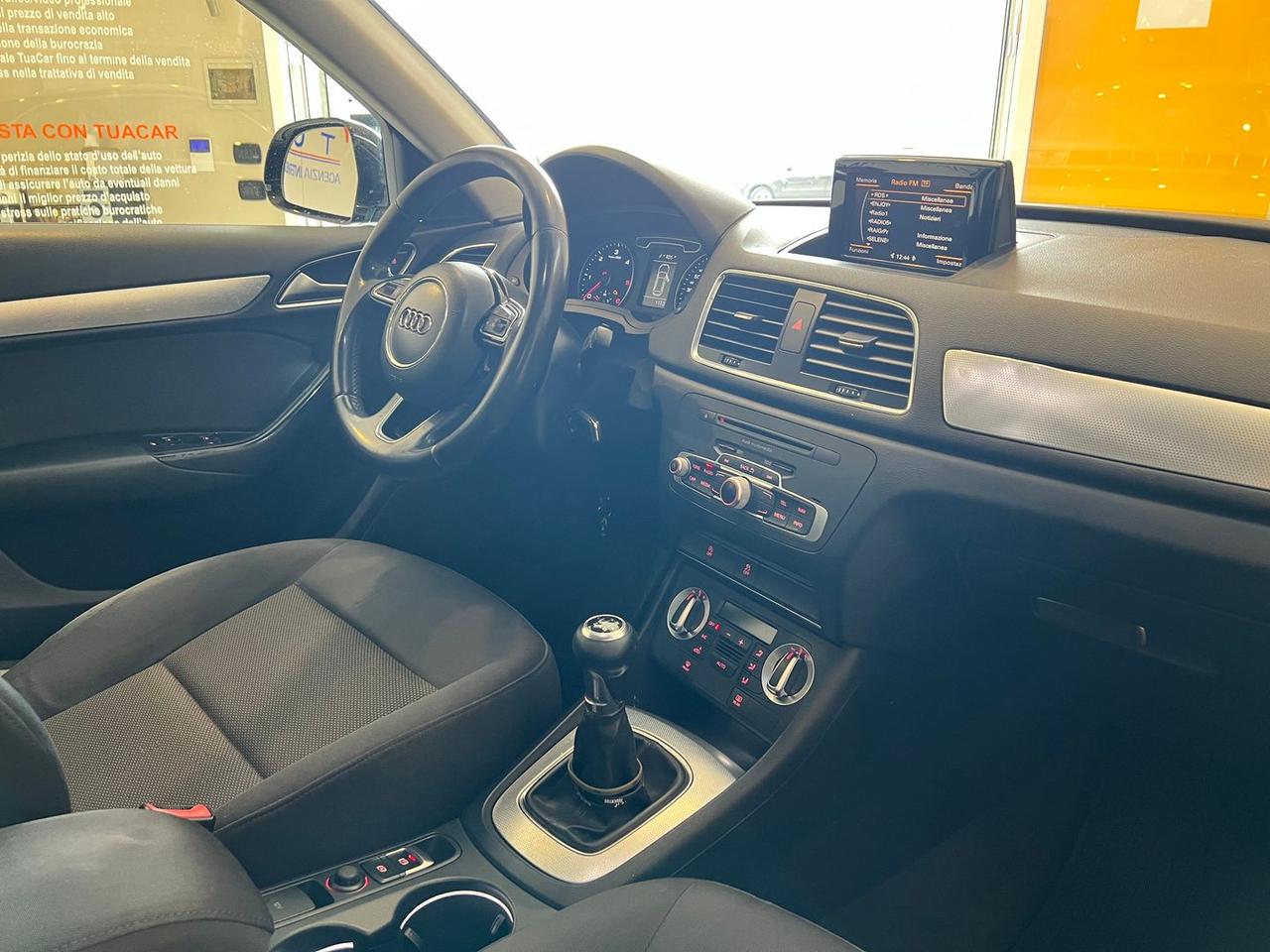 Audi Q3 2.0 TDI S-line #10553