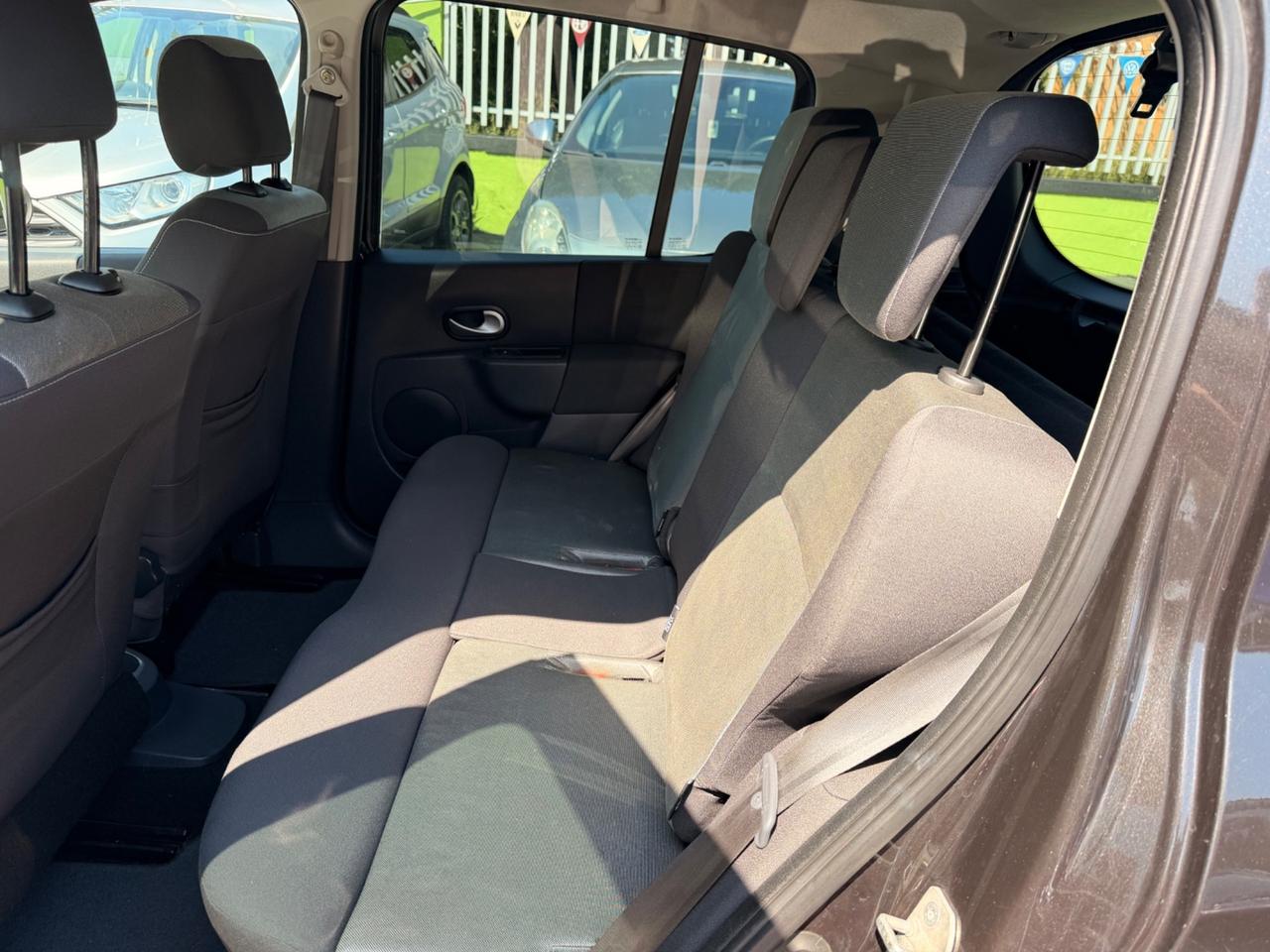 Renault Modus Grand 1.2 benzina Dynamique 150.000 Km