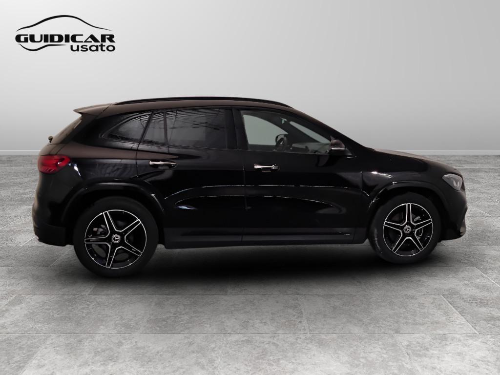 Mercedes-Benz GLA-H247 2023 - GLA 200 d AMG Line Advanced Plus auto