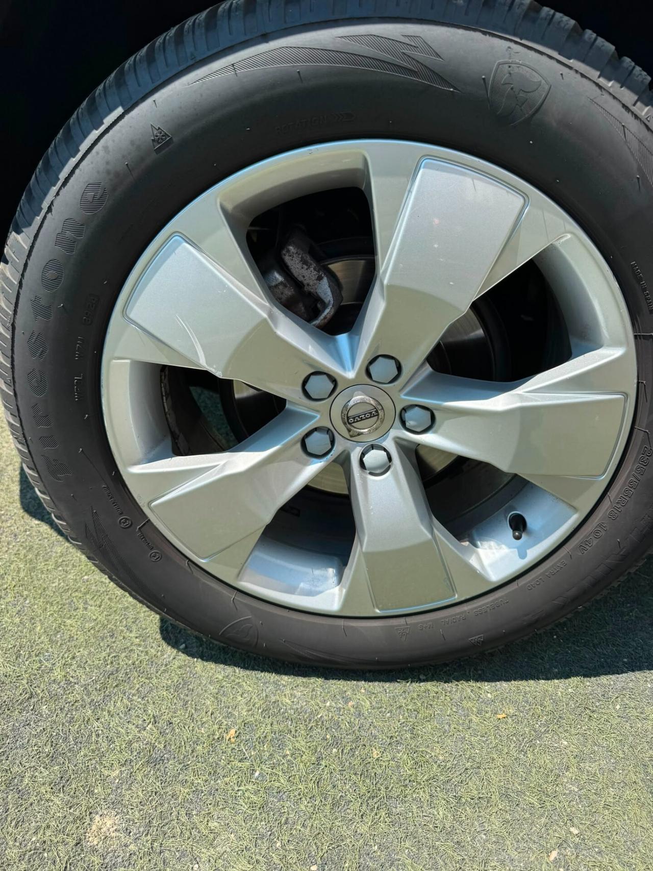 Volvo XC40 D3 Geartronic R-design N1