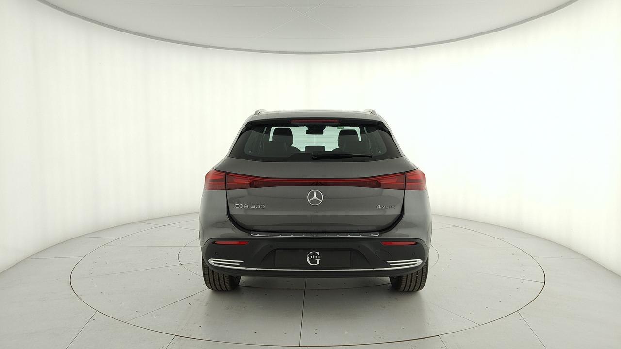 Mercedes-Benz EQA 300 4MATIC