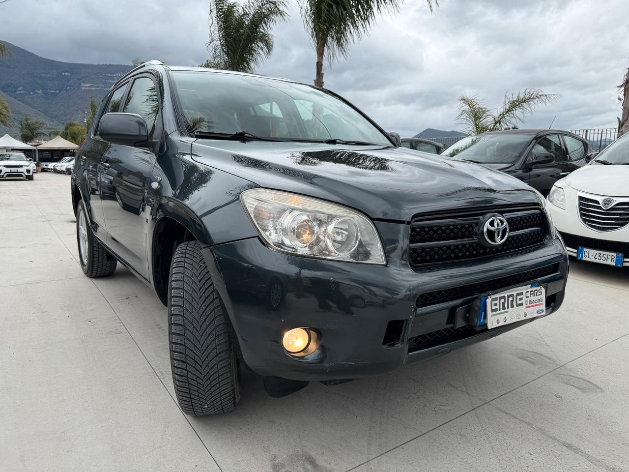 TOYOTA RAV 4 4X4 2008 2.2 DIESEL 136 CV *TAGLIANDATA