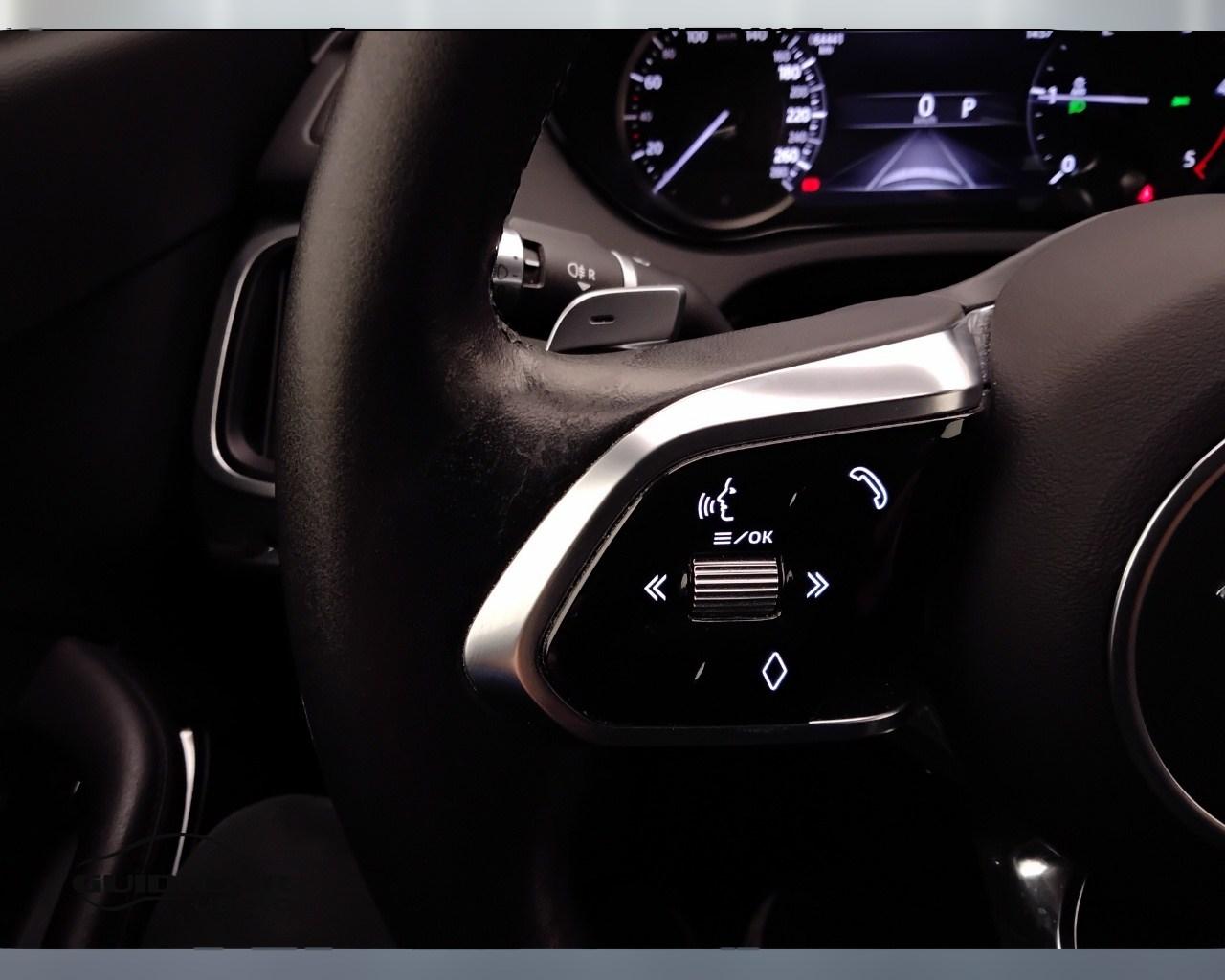 JAGUAR E-Pace 2021 - E-Pace 2.0d i4 mhev R-Dynamic SE awd 163cv aut