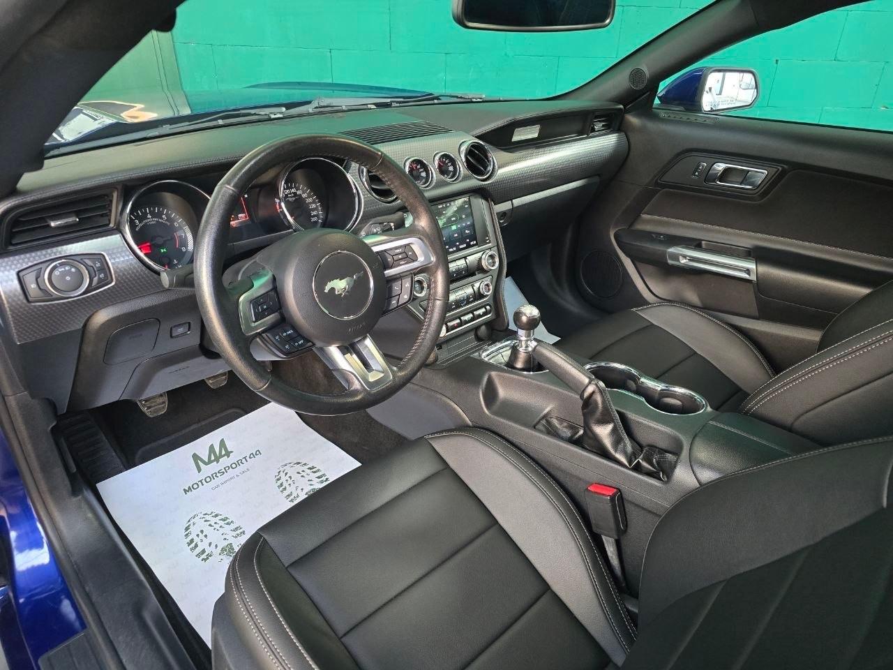Ford Mustang 2.3 EcoBoost Manuale Performance Package