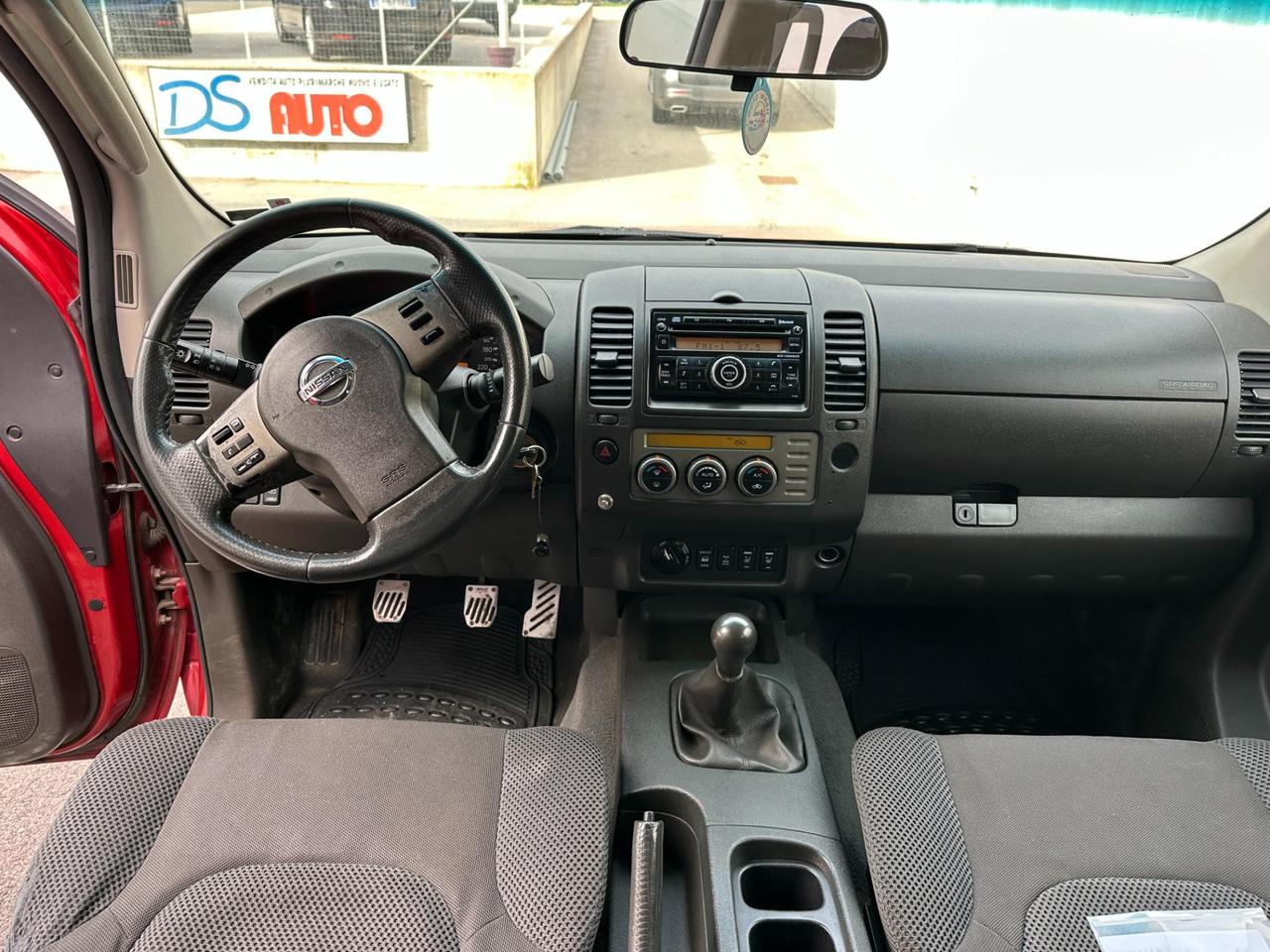 Nissan Navara King Cab Navara duble cab 2.5 dci 174cv