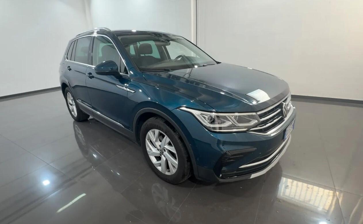 Volkswagen Tiguan 2.0 TDI 150 CV SCR DSG Elegance