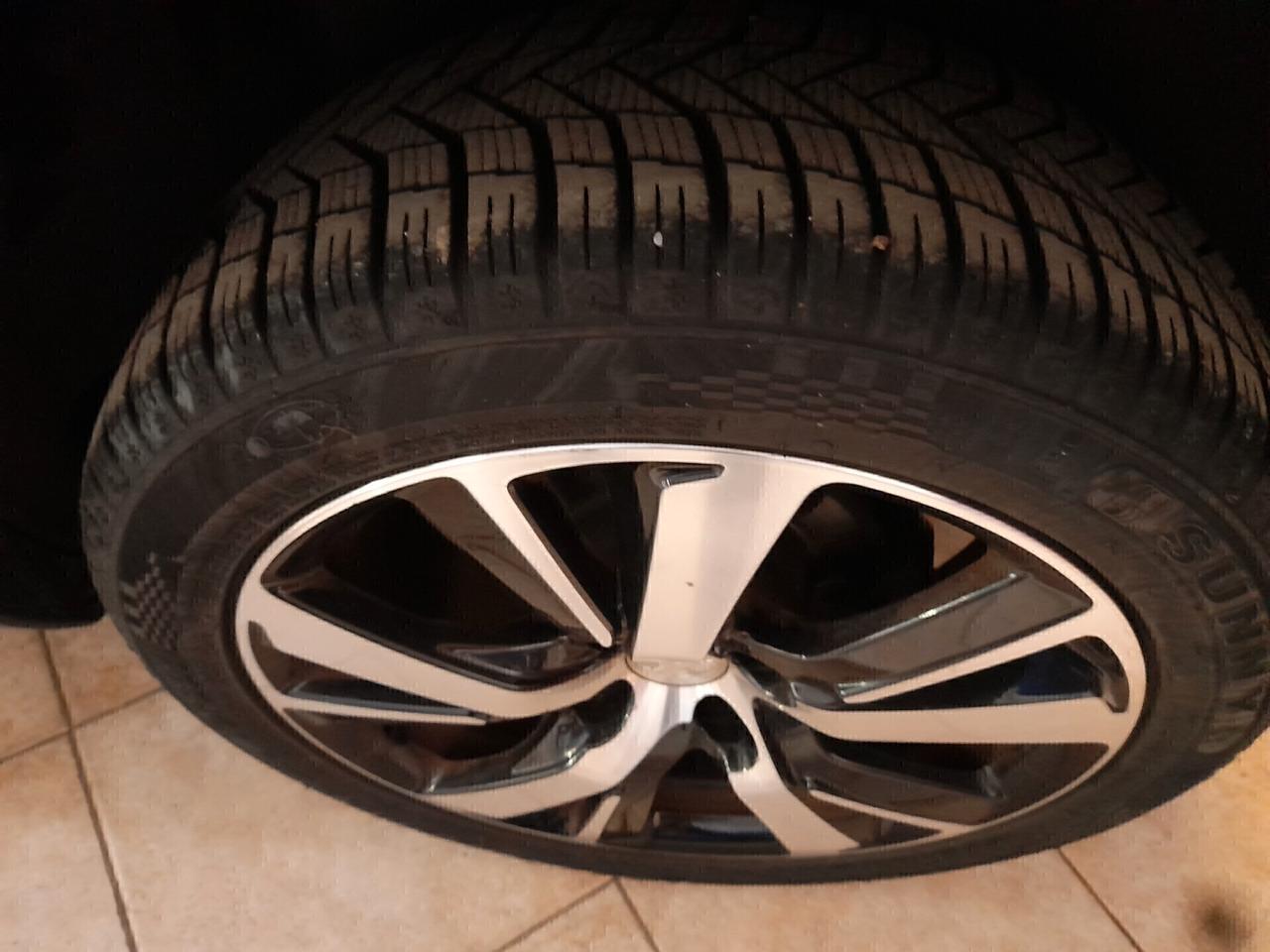 Peugeot 2008 1.6 e-HDi 92 CV Stop&Start Allure