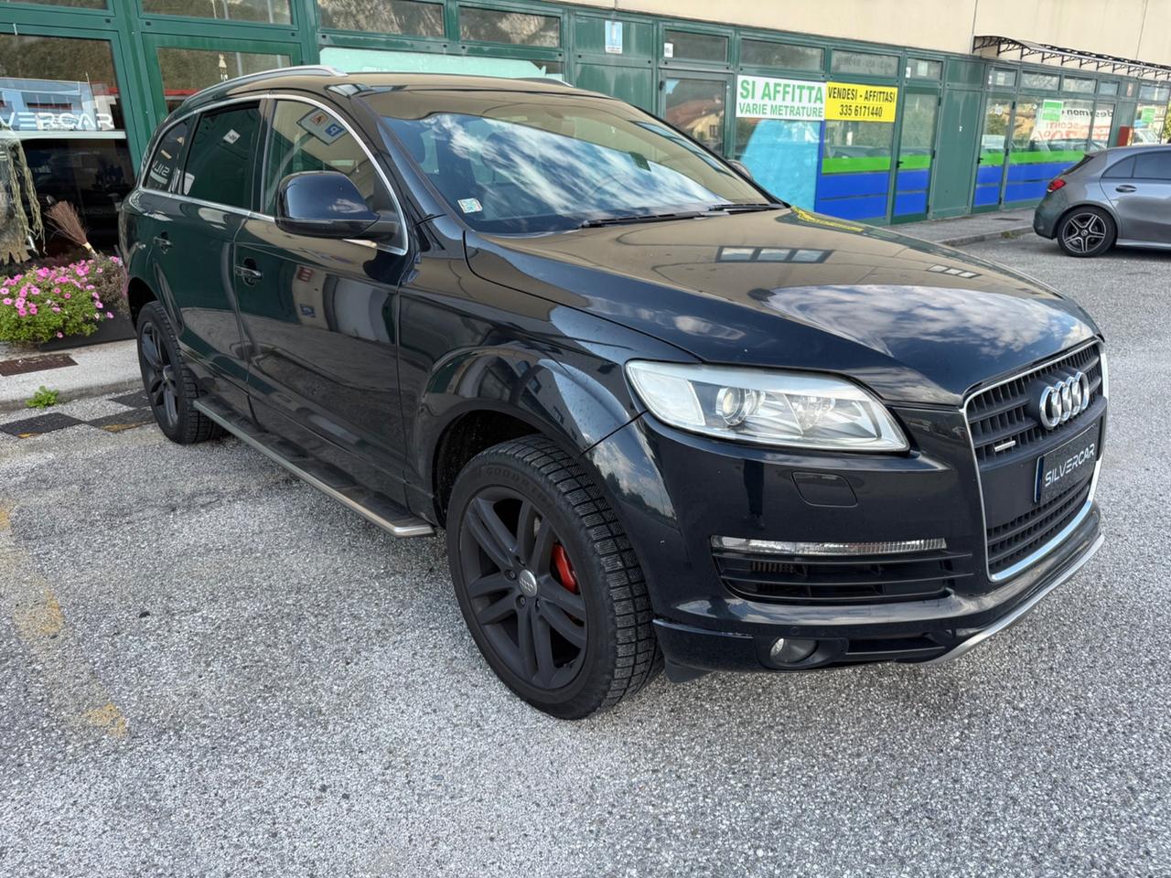 Audi Q7 3.0 V6 TDI 233CV quattro tiptronic