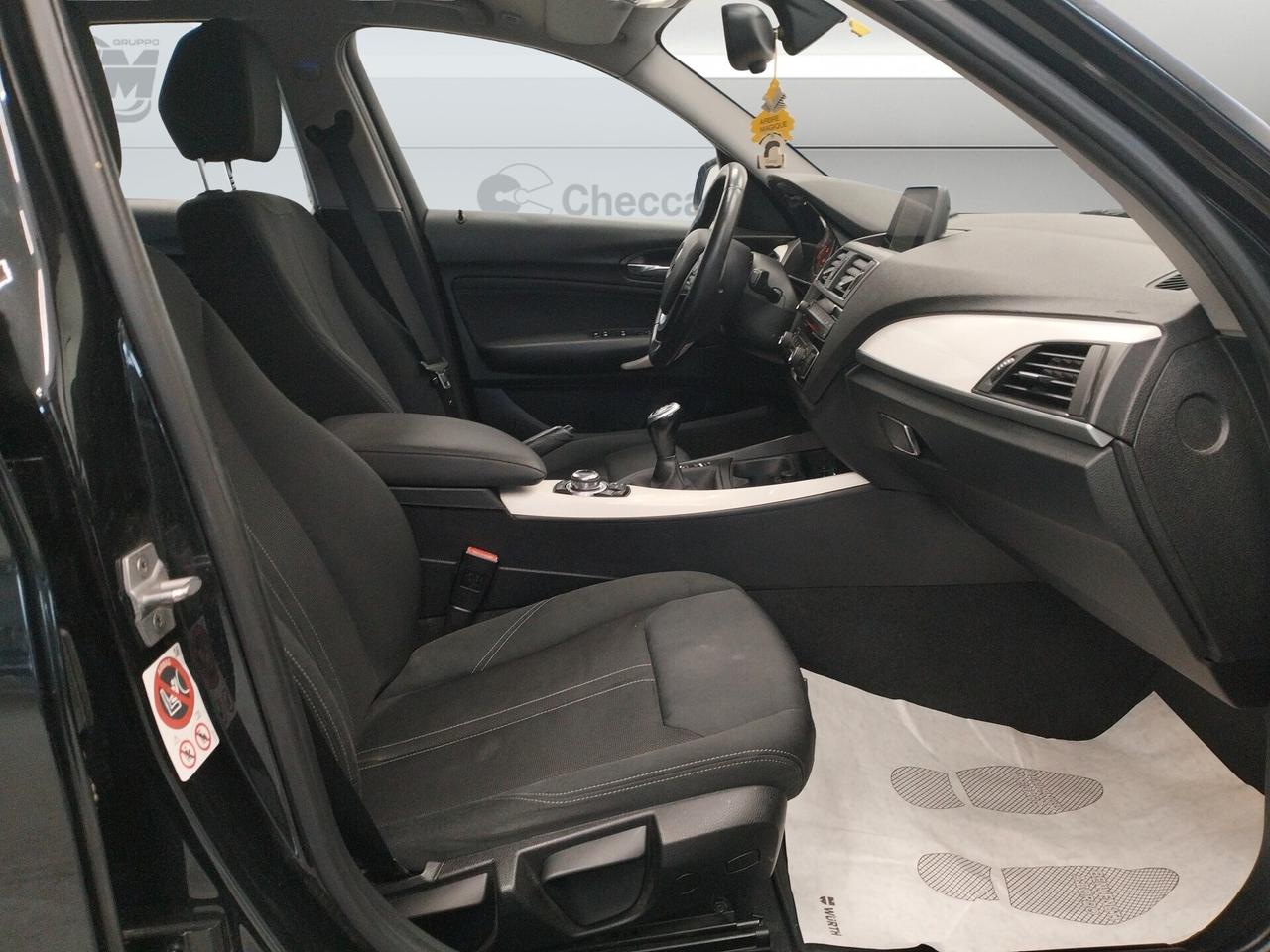 Bmw 116 116d 5p. Advantage