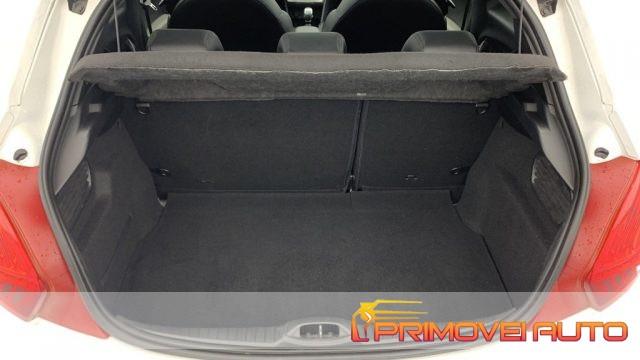PEUGEOT 208 1.6 THP 155 CV 3 porte XY