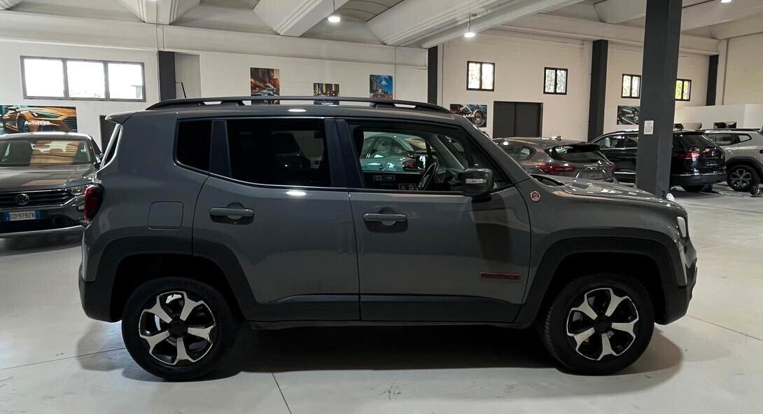 Jeep Renegade TRAILHAWK
