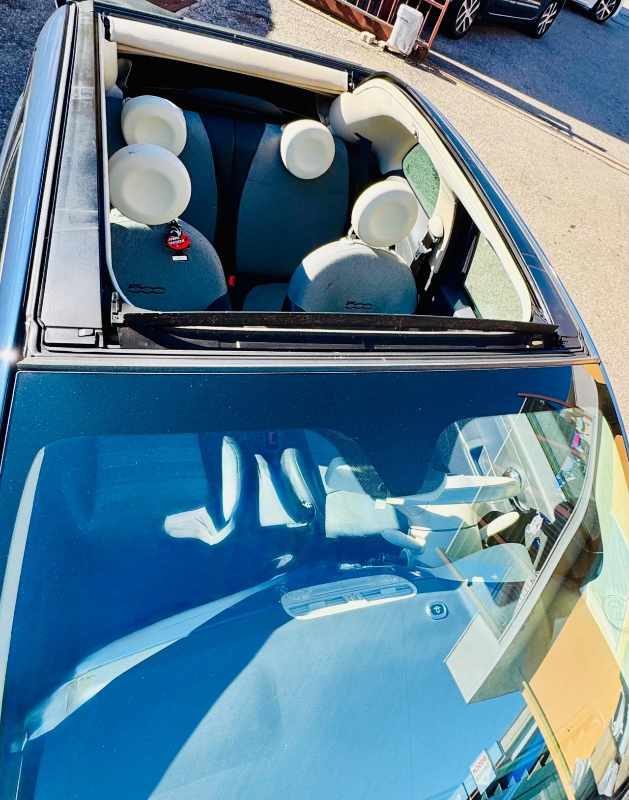 Fiat 500 Gucci Cabriolet