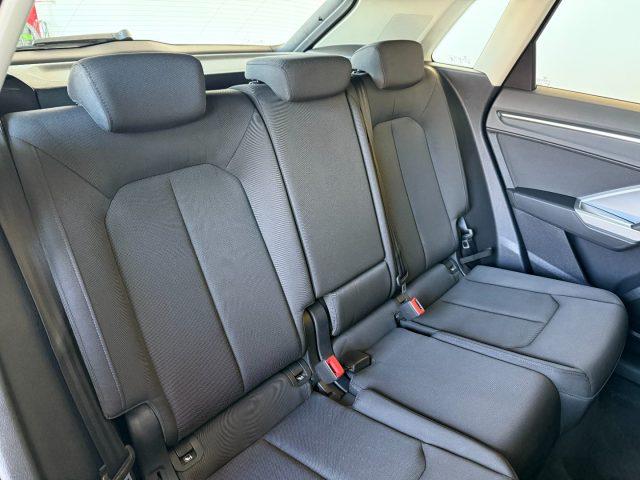 AUDI Q3 40 TDI quattro S tronic Advanced ADAPTIVE CRUISE