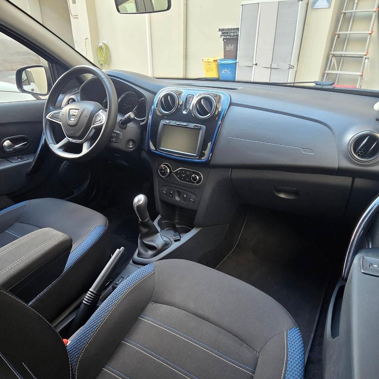 DIESEL - Dacia Sandero Stepway 1.5 Blue dCi 95CV 15th Anniversary