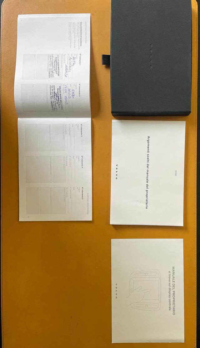 VOLVO XC90 B5 (d) AWD Geartronic R-design*TETTO/ 7 POSTI*