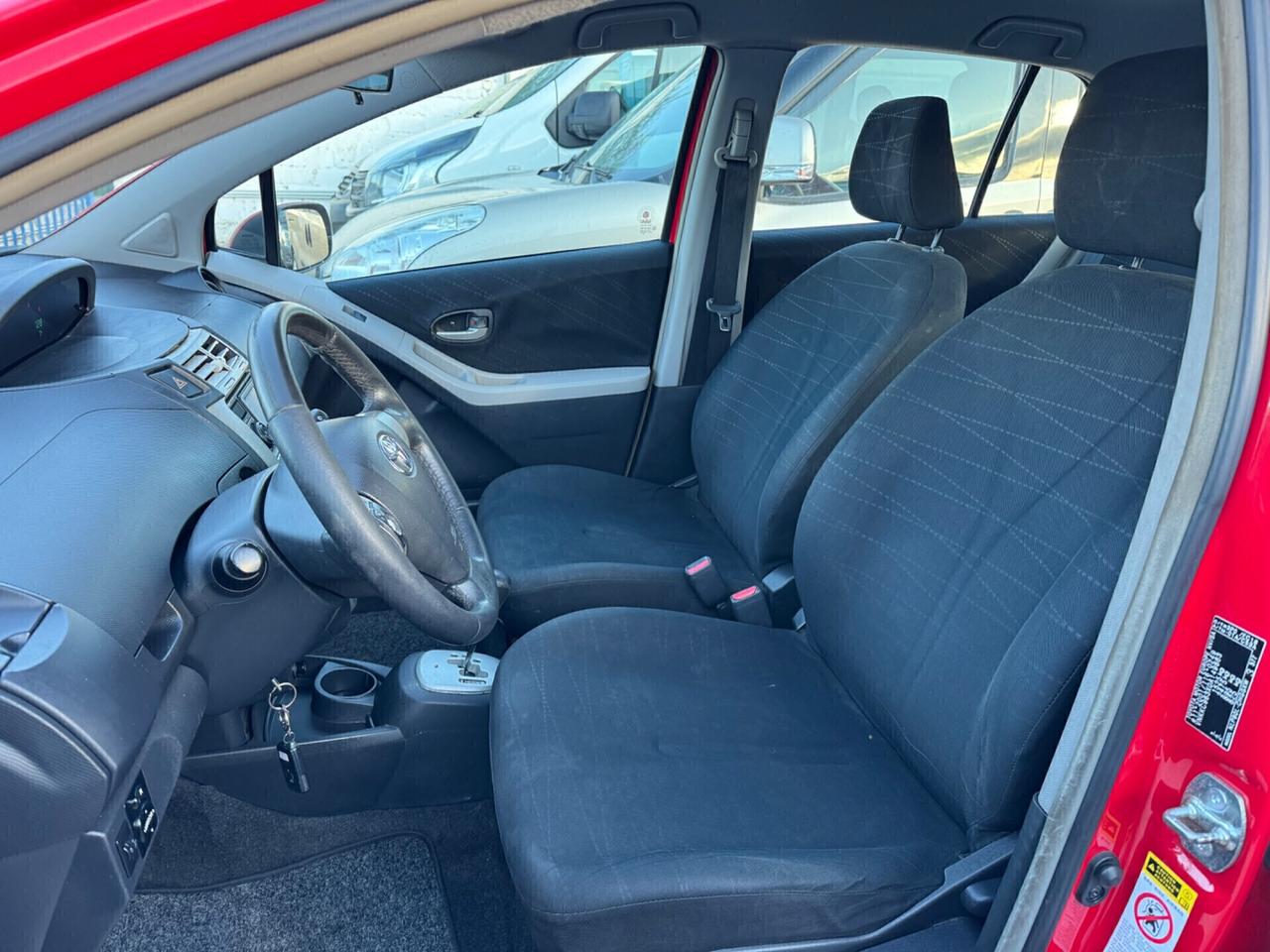 Toyota Yaris 1.4 D-4D 5 porte automatica