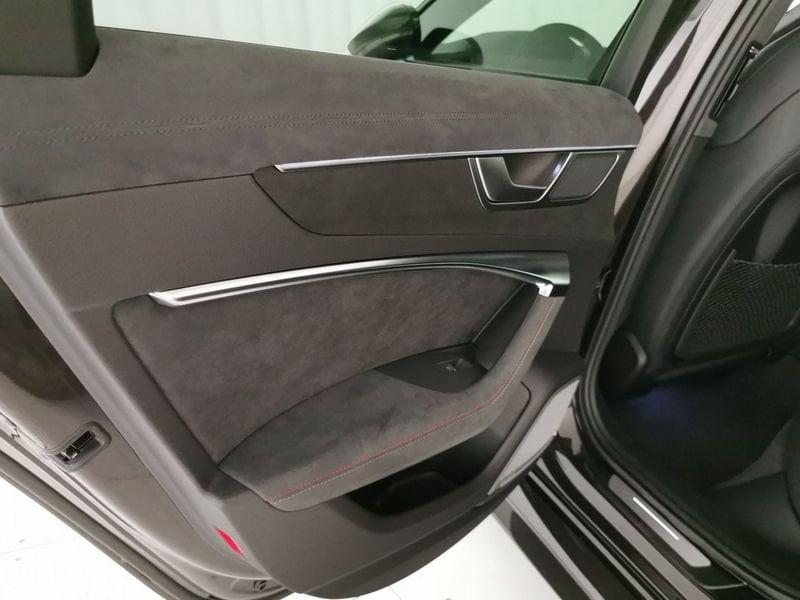 Audi A6 RS6 Avant 4.0 mhev performance quattro tiptronic