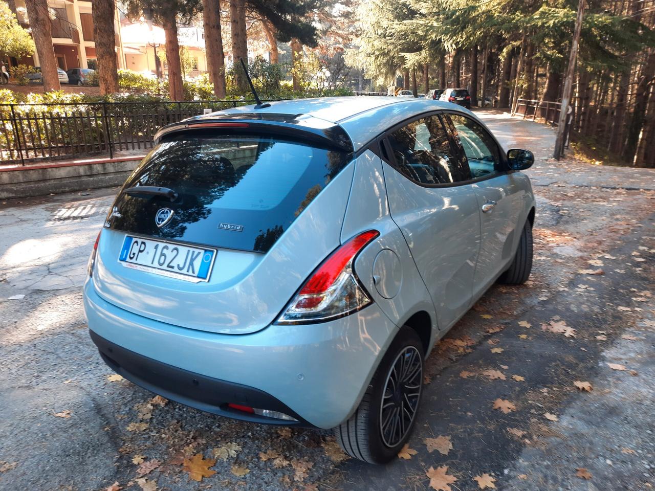 LANCIA YPSILON CC 1000 HYBRID ANNO 10/2023