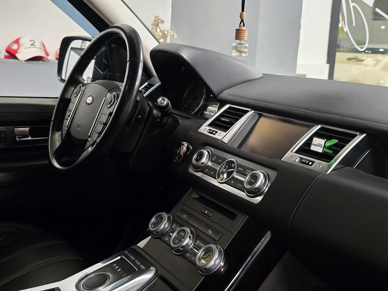 3.0 SDV6 HSE 256CV FULL BLACK_TETTO_SERVICE_GANCIO