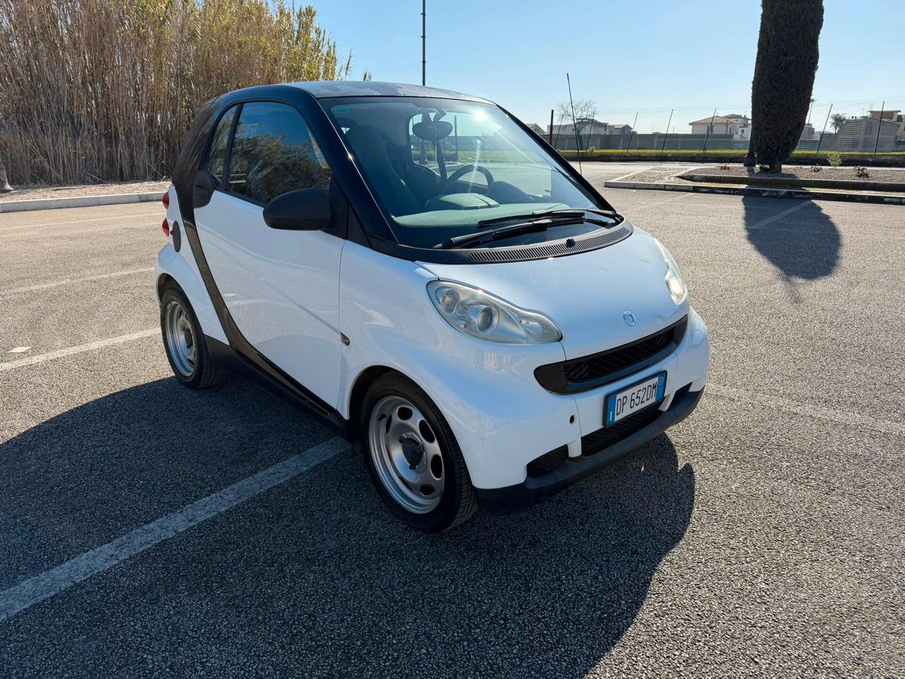 Smart ForTwo 1000 52 kW coupé pure