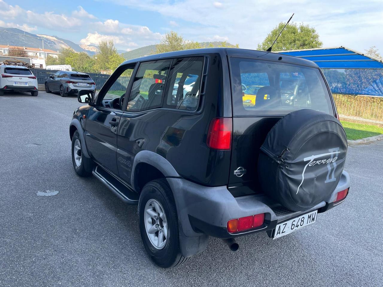 Nissan Terrano II 2.7 Tdi 3 porte SR Safari