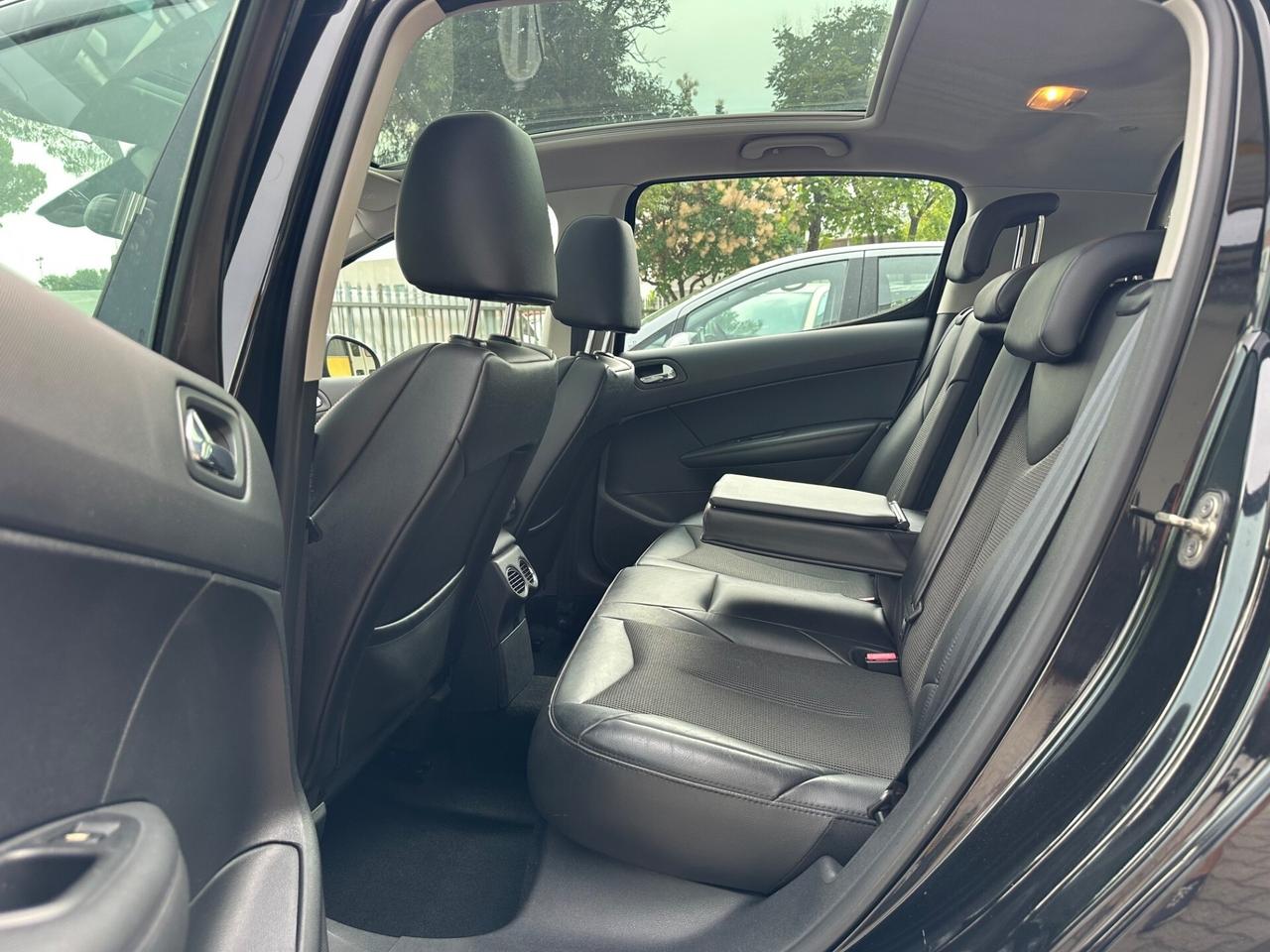 Peugeot 308 1.6 THP 200CV 5p. GTi