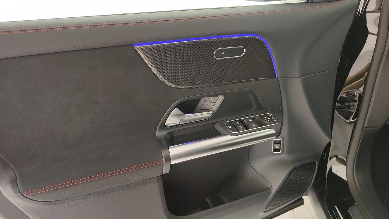 Mercedes-Benz GLA 200 Automatic